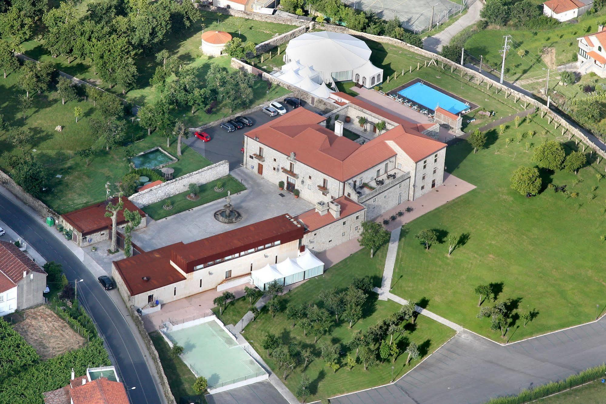 Hotel Pazo De Lestrove By Pousadas De Compostela Padrón Esterno foto